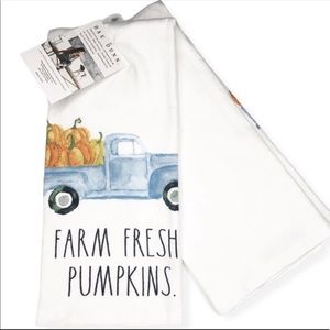 New Rae Dunn Set of 2 Thanksgiving Fall Kitchen Towels
